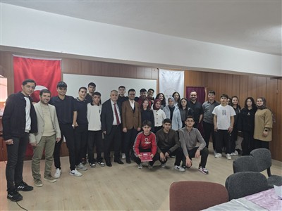 Bölümümüz akademisyenleri Aksaray Yunus Emre Anadolu Lisesi öğrencilerine kariyer seçimi konusunda bilgi vermek amacıyla düzenlenen söyleşiye katıldı